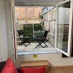 Apartament Holder